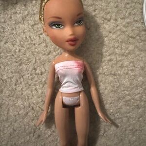 Bratz doll Pink and White shirt